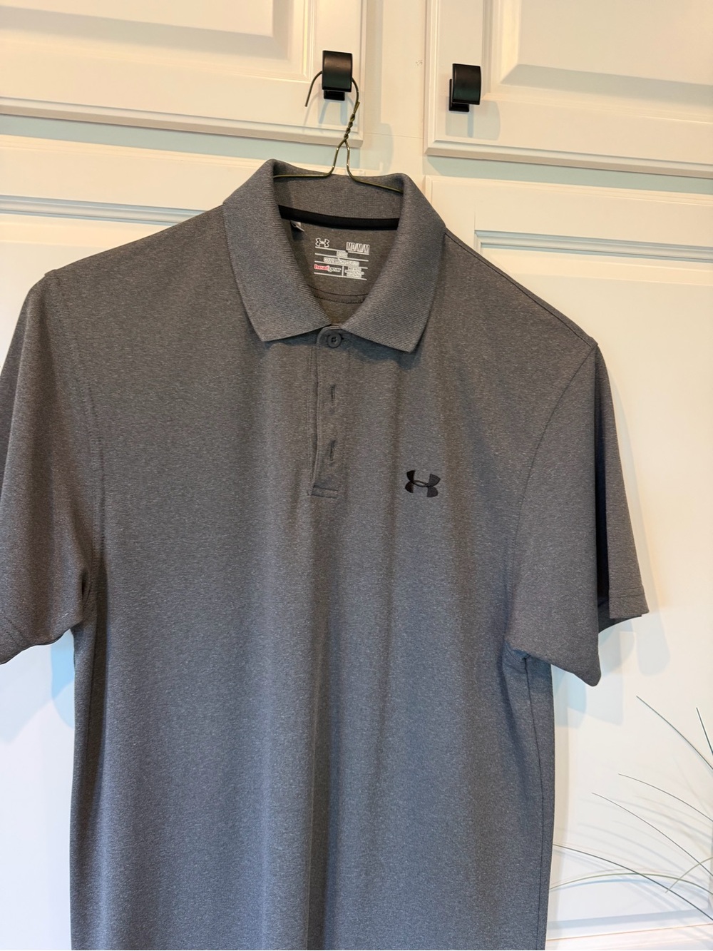 Under Armour Men’s Gray Performance Polo